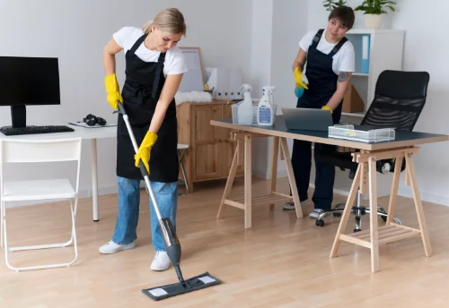 Nettoyage de bureau professionnel à Thevet-Saint-Julien